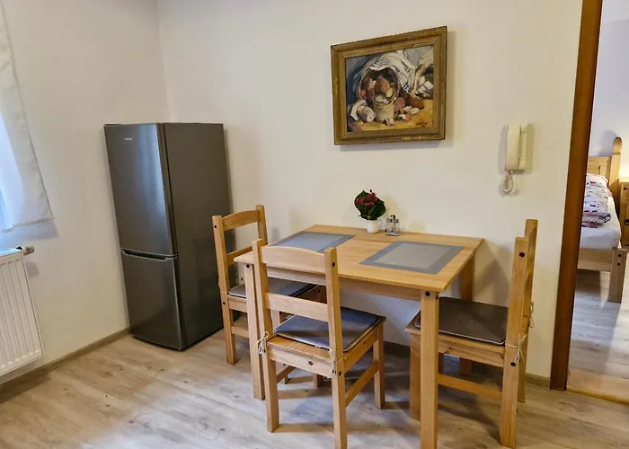 Διαμέρισμα Garden Latran *